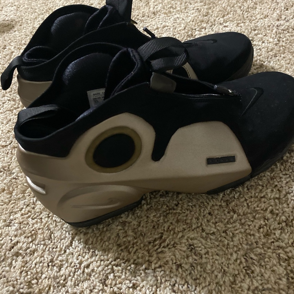 Nike flightposites